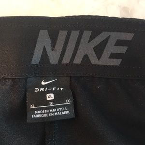 Great cond. Boys Nike XL dri-fit joggers